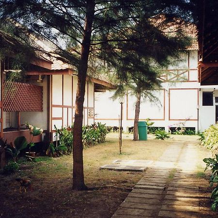 Duta Sands Beach Resort 关丹 外观 照片
