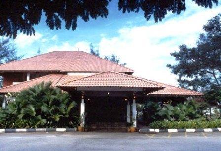 Duta Sands Beach Resort 关丹 外观 照片