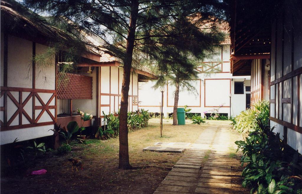 Duta Sands Beach Resort 关丹 外观 照片