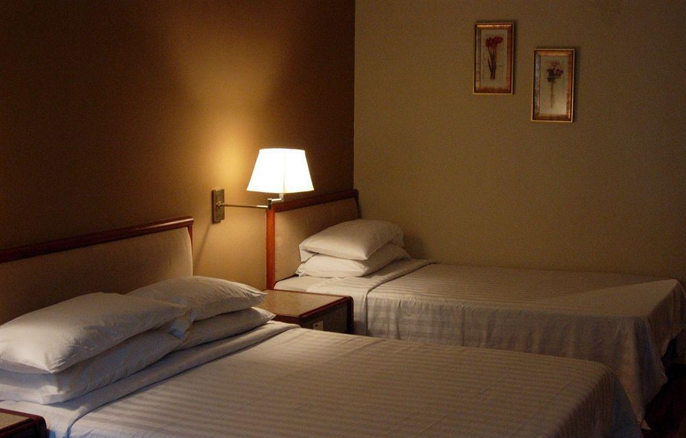 Duta Sands Beach Resort 关丹 客房 照片